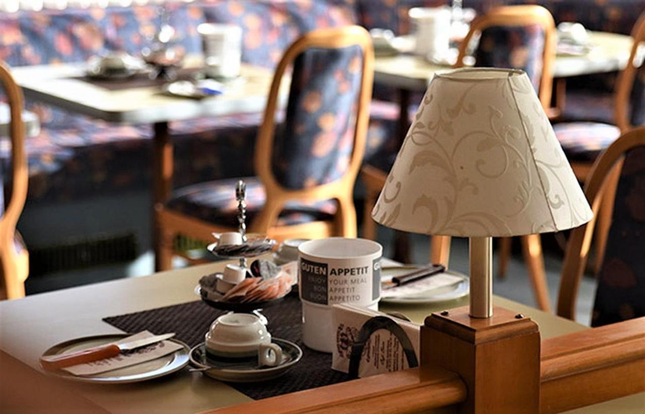 Hotel Conditorei Cafe Baier Schoemberg  Ngoại thất bức ảnh